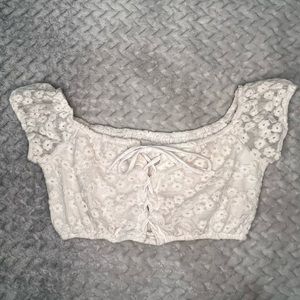 Women’s American Eagle white crop top